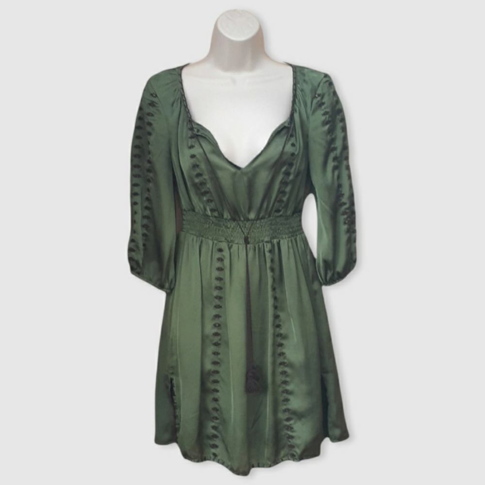 NWOT Boho Peasant Embroidered Sequin Floral Dress GREEN